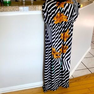 Navy white and yellow flower summer dress.